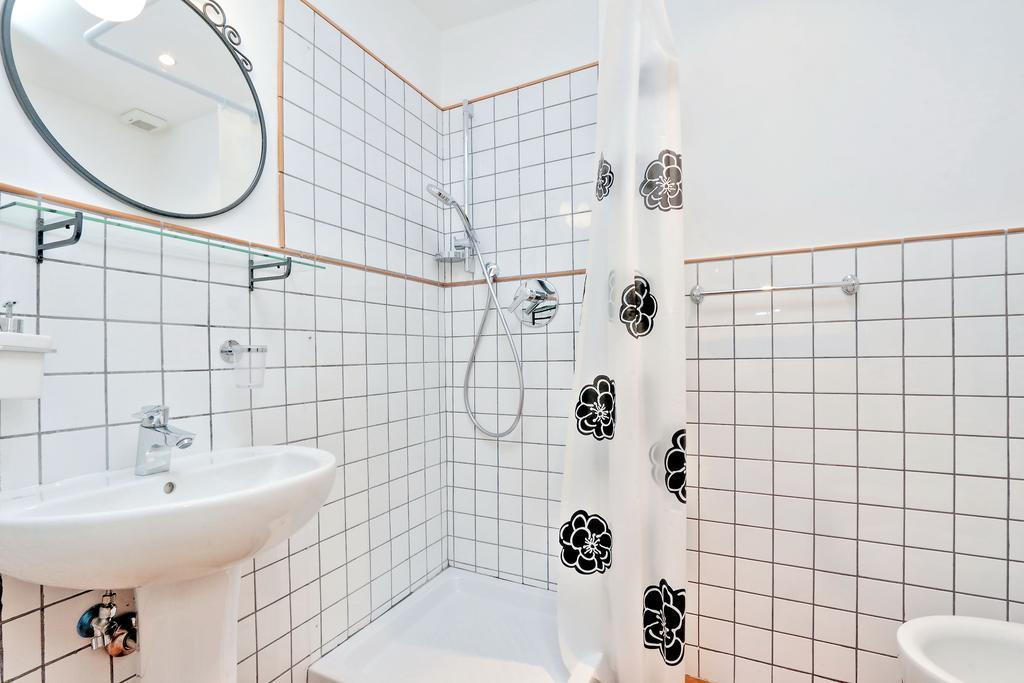 Le 2 Basiliche - Esquilino Retreat Apartment Rome Bagian luar foto